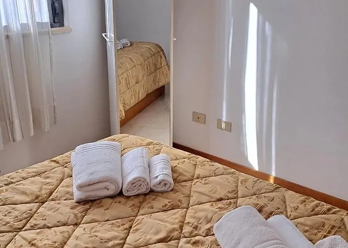Tiburtina Apartament *