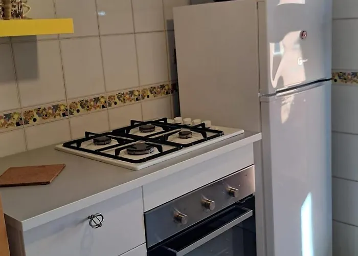 Tiburtina Apartament *